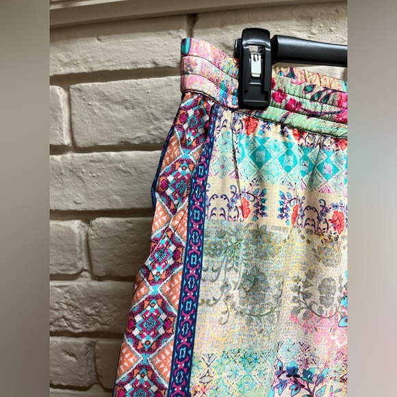 NWT Tolani Collection Rosaleen Wide Leg Floral Print Pants Size Medium - Picture 2 of 15